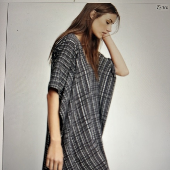 Vince 100% Silk Poncho Dress - Picture 3 of 13